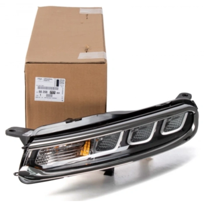 Peugeot Rifter 2019 Sağ Duysuz Stop Lambası Oem No (9820555280)