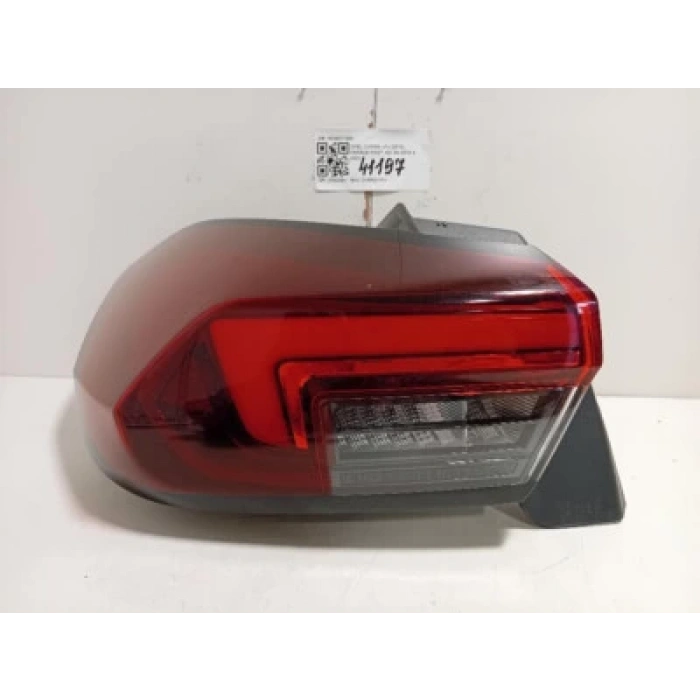 opel corsa- f- 2024-2025  dış stop lambası sağ kırmızı/beyaz/ledlı (tw) Oem No (9829317880)