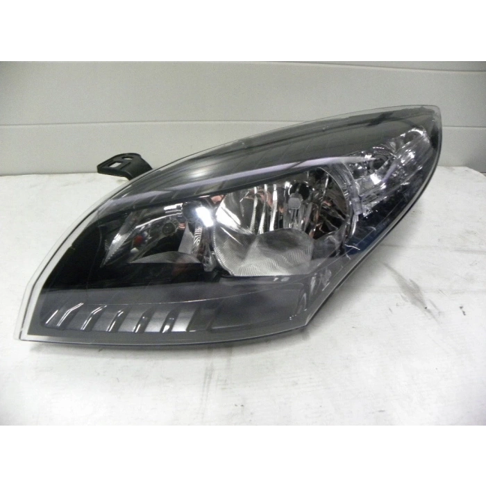 Renault Kangoo II 2003- Far Sol Siyah Çerçeveli Oem No (260602103R)