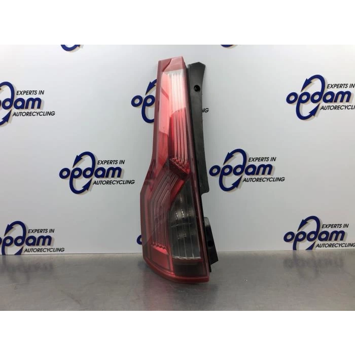 opel combo- 2024-2025  çamurluk sinyali seffaf sağ/sol aynı (adet) (duylu) (ampüllü) Oem No (6325G3)