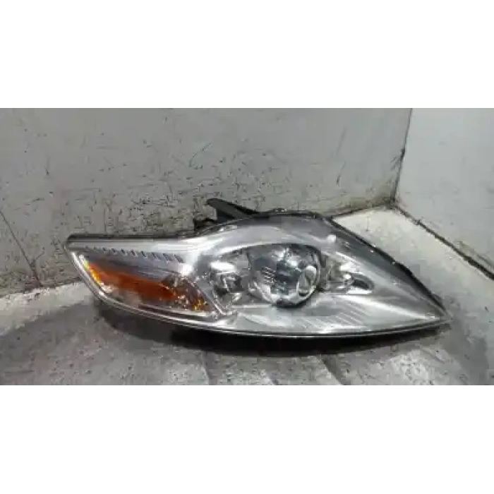 ford focus- sd- 2012-2014  dış stop lambası sol kırmızı/beyaz (pleksan) Oem No (BM5113405CE)