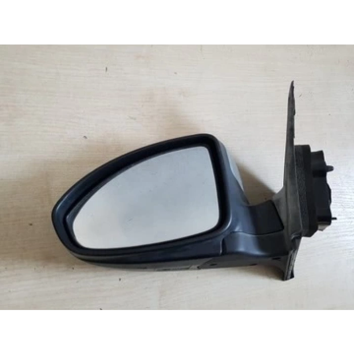 Chevrolet Captiva Elektrikli Katlanır Ayna 2006-2014 Astarlı Sinyalli Sol Oem No (96818113)