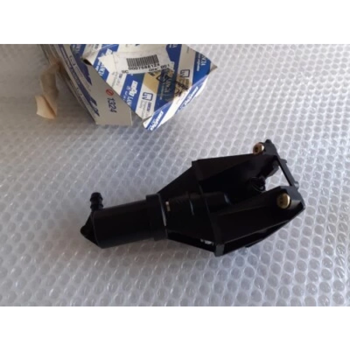 fiat tipo- 1993-2000  ön panel Oem No (7684659)