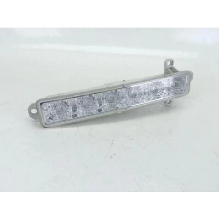 peugeot  308  2014-2017  ön tampon gündüz ledı sağ/sol aynı (adet)(e marklı)(tw) Oem No (9802795580)