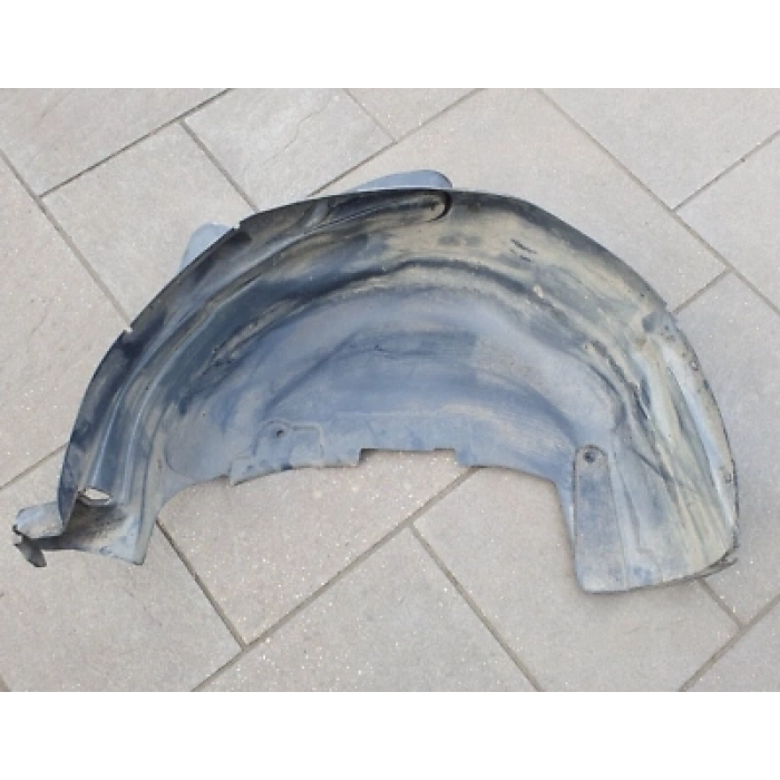 opel combo- 2024-2025  arka çamurluk davlumbazı sağ Oem No (9817398280)