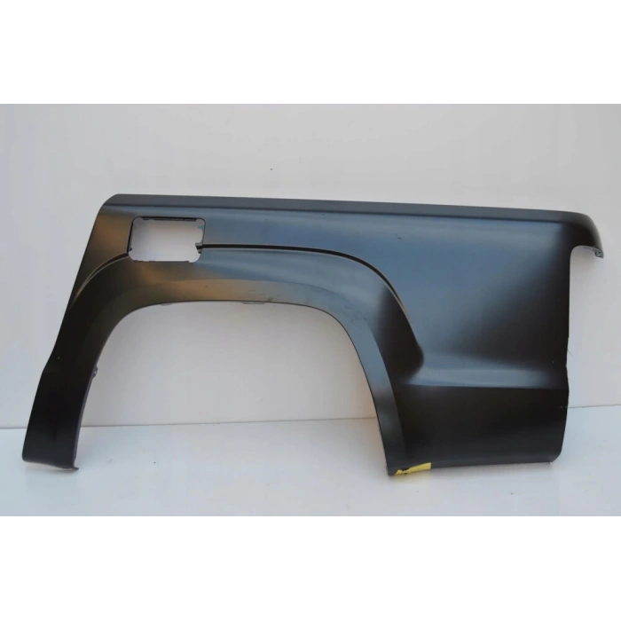 Volkswagen Amarok 2010-2022 Ön Sağ Çamurluk Oem No (2H0821102C)