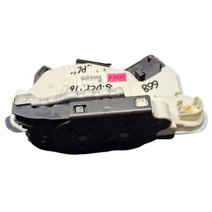 skoda octavia- 2013-2017  ön tampon panjuru sıyah (düz çızgılı)(tw) Oem No (5E0853677D9B9)