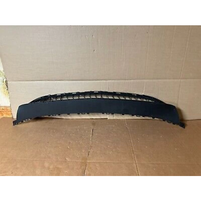 mercedes c class- w 206  2021-2024  arka tampon astarlı/sıyah (6snsr delıklı/çekıdemir kapaklı)(amg)(tyg) Oem No (A20688508039999)