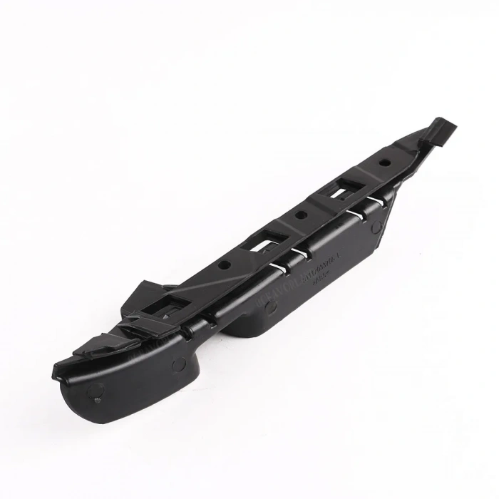 bmw 3 serı- 3 serisi- 2023-2024  ön tampon (ızgaralı/braketlı/plaka plastiklı) (13 parça) (m-tech) Oem No (A51115A69619S1)