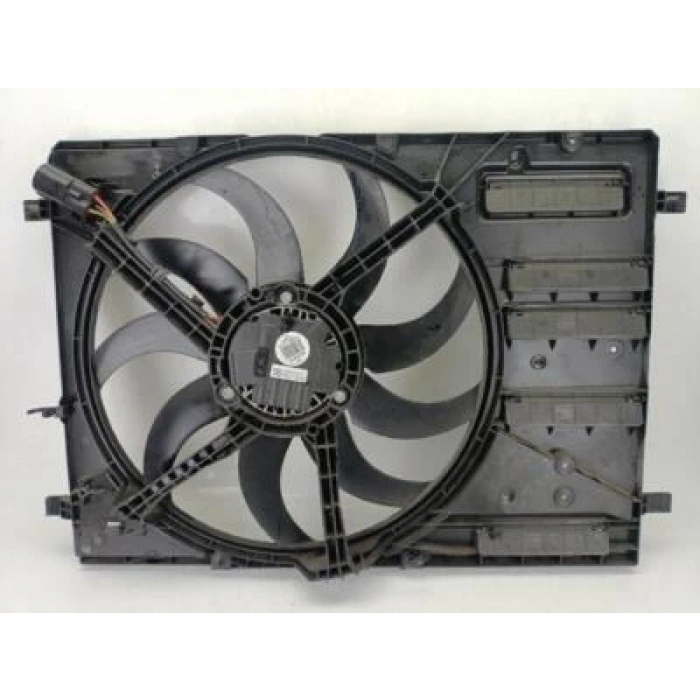 Ford Transit Courier B460 2017 Sonrası 1.5TDCI Fan Motoru (12V Davlumbazlı) Oem No (JT768C607DB)