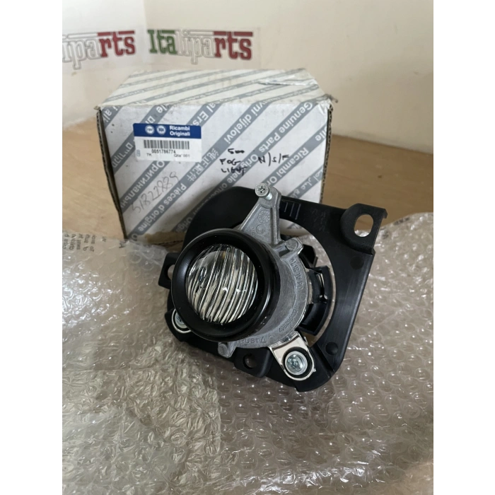 Fiat 500 2007- Ön Sis Lambası Sol Oem No (51822889)