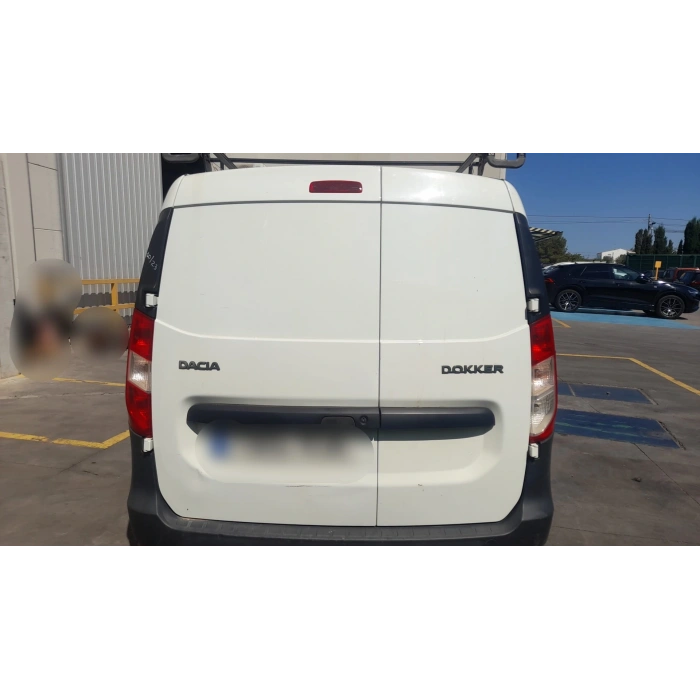 Renault Dokker 2012- Bagaj Kapağı Camsız Tip Sağ Oem No (901006293R)