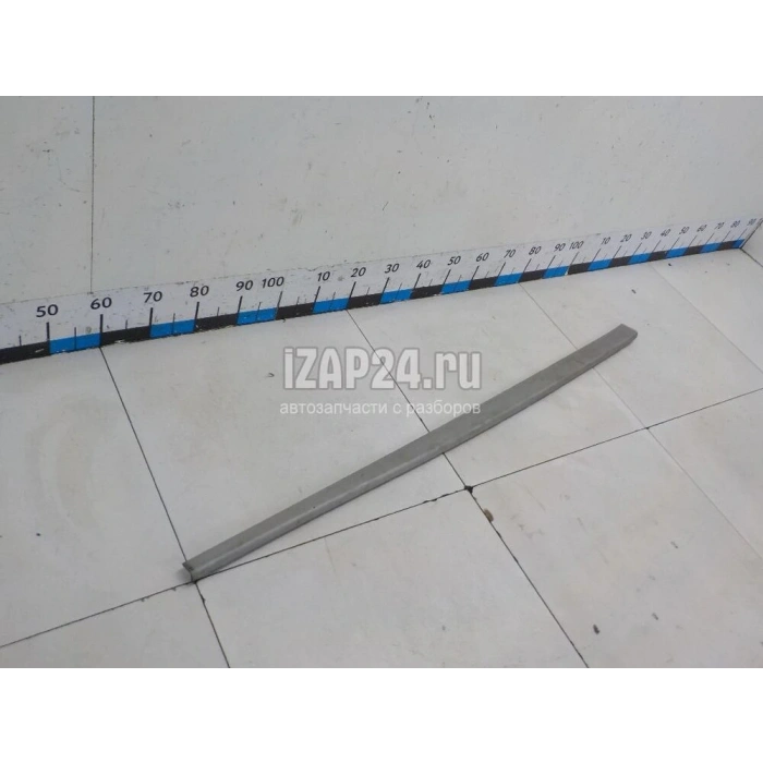 Renault Duster 2010- Marşbiyel Bandı Siyah Sol Oem No (769522303R)