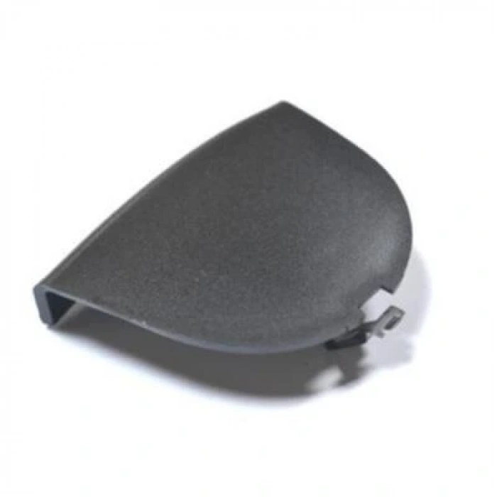 Linea 2011- Arka Tampon Çeki Demir Kapağı Oem No (735548152)