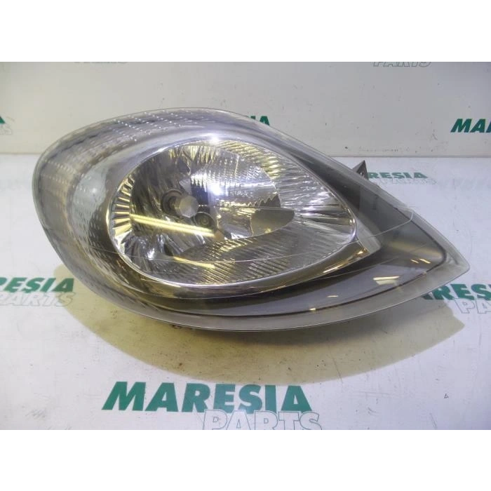 Traffıc 2001-2005 Far Sağ Oem No (7700311372)