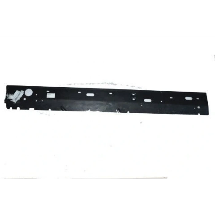 R9 Marşbiyel İç Sacı Sağ Oem No (7750677767)