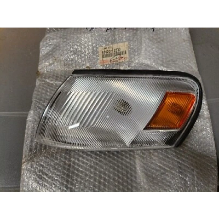 Corolla Ae100 1992-1997 Ön Sinyal Sarı Sağ Oem No (8162012530)