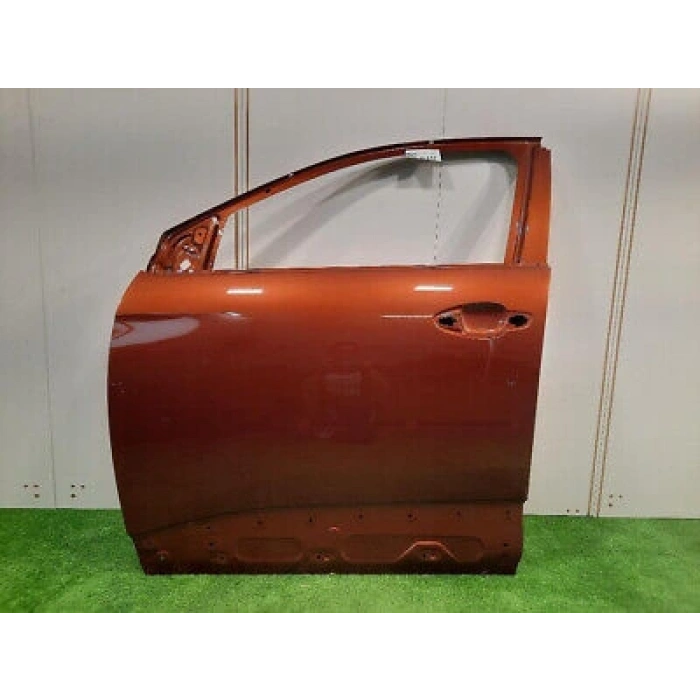 Peugeot 3008 Ön Kapı Sol 2017- Oem No (9812306480)