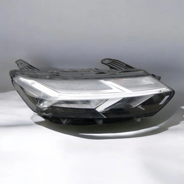 Dacia Sandero Stepway / Jogger 2020- Far Sağ Oem No (260101940R)