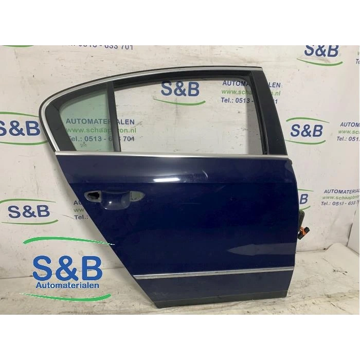 Passat 2005-2008 Arka Kapı Sağ Oem No (3C5833056H)
