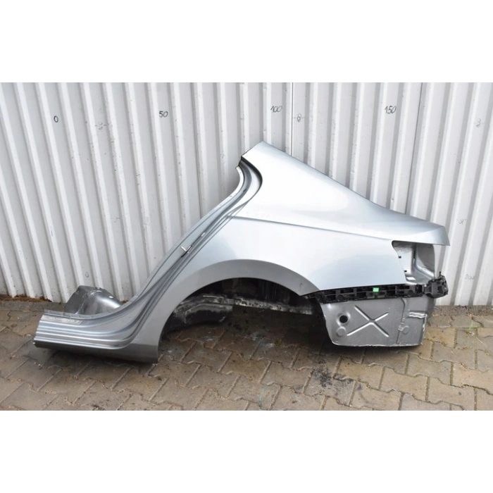 Superb 2015- Arka Çamurluk Sol Oem No (3V5809601D)