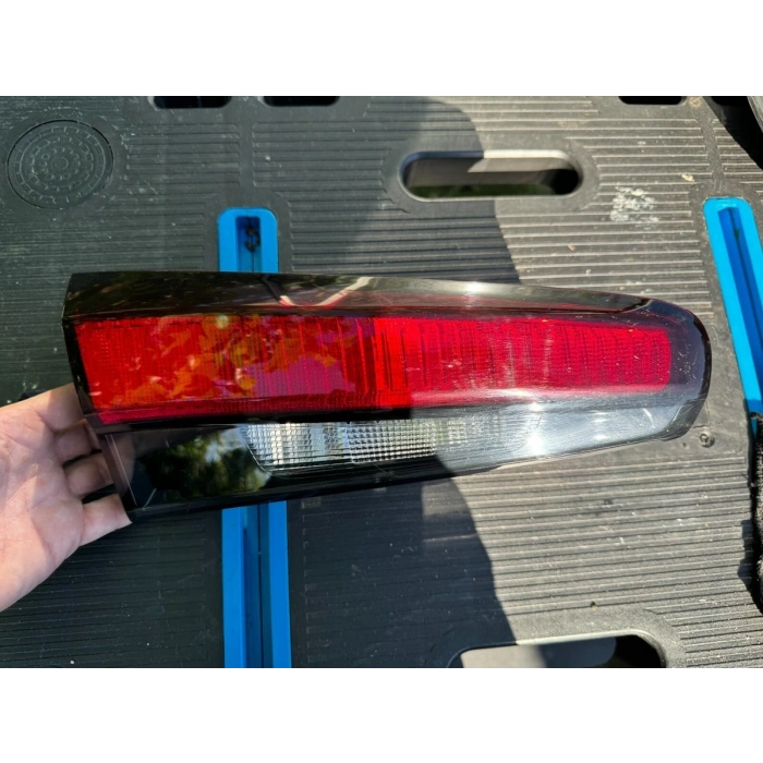 Egea 2016- Hatchback - Station Wagon Cross Stop Lambası İç Sol Oem No (52071022)