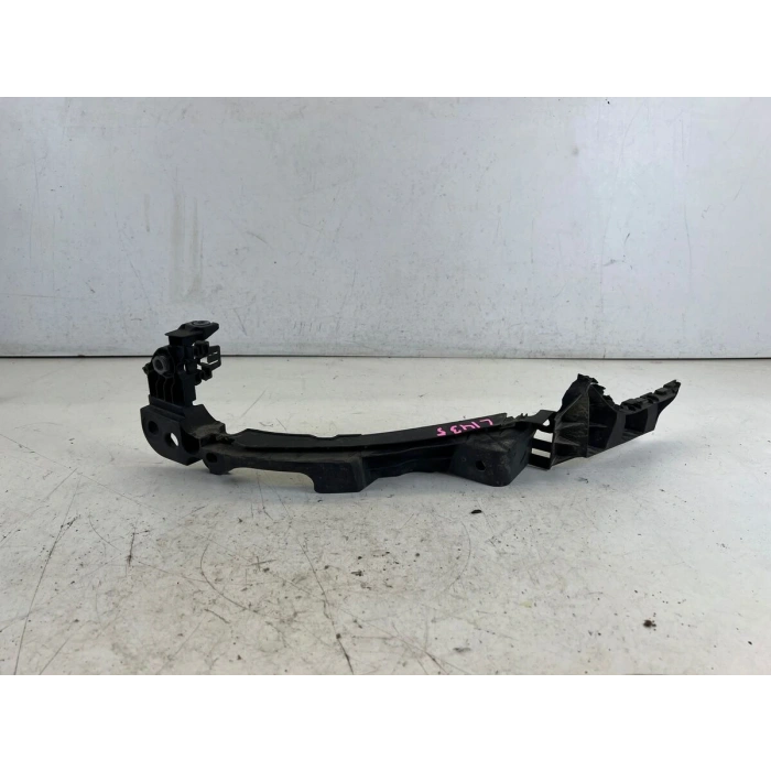 Golf Vı 2008 Far Braketi Sağ Oem No (5K0807572J)