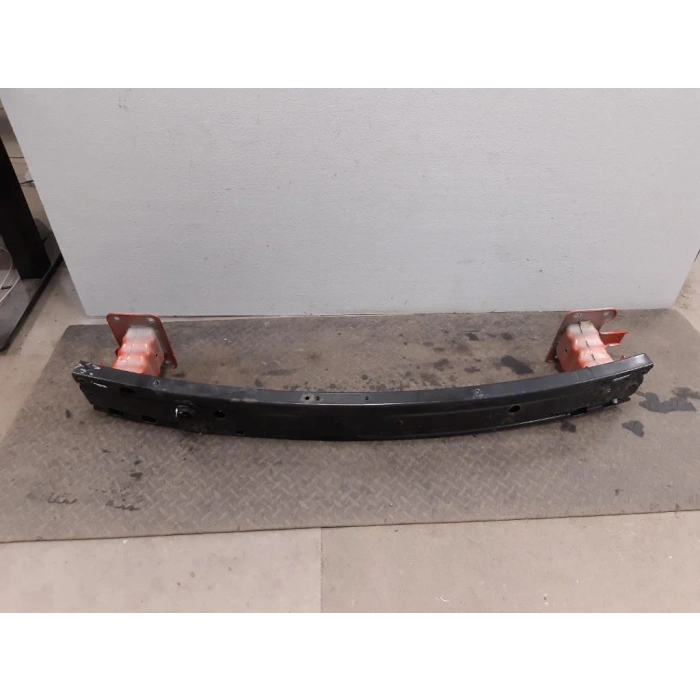 Kadjar Ön Tampon Demiri Sol 2016- Oem No (752101457R)