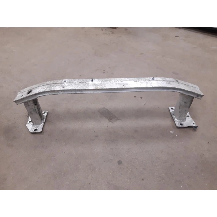 Clio - Captur Ön Tampon Demiri ( Alüminyum ) Hatchback 2012- Oem No (752107246R)