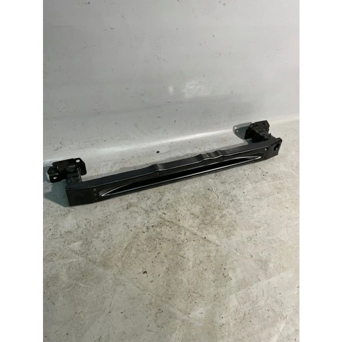 Clio Arka Tampon Demiri Hatchback 2016- Oem No (756101642R)