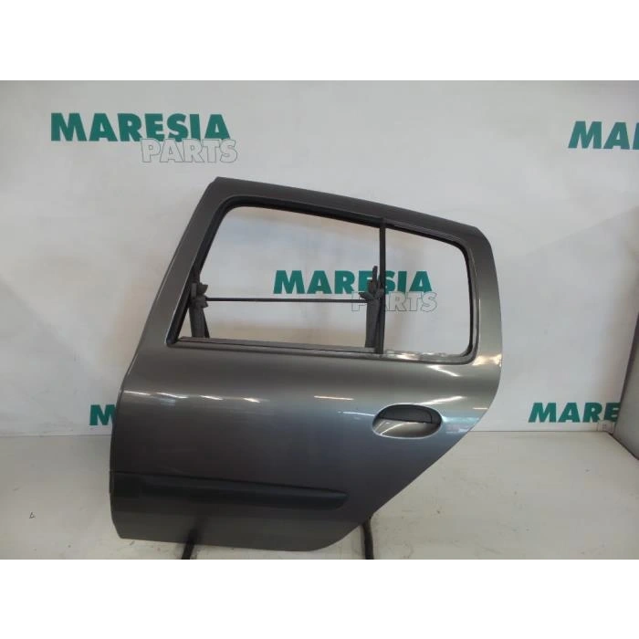 Clio Arka Kapı Sol 2003- Oem No (7751472475)