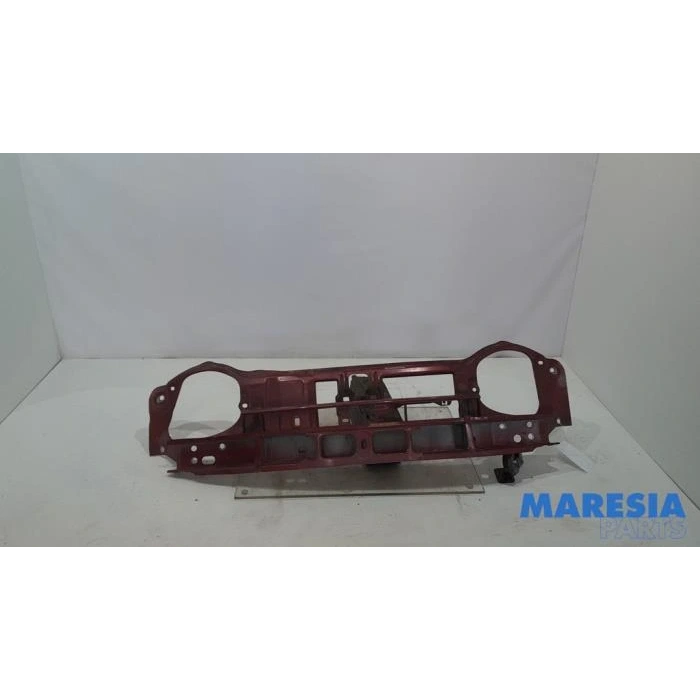 Twıngo 1998- Ön Panel Oem No (7751697656)