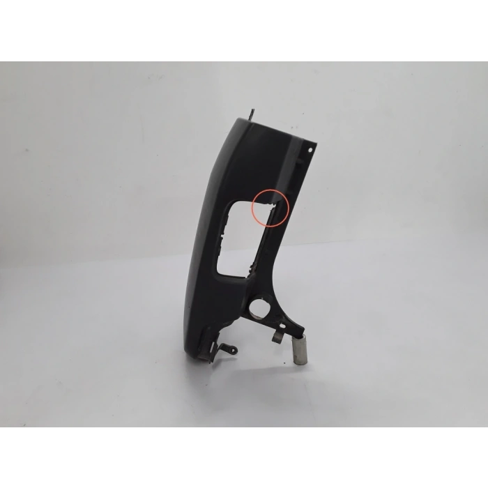 Traffıc 2001- Arka Tampon Ucu Sol Oem No (8200201458)