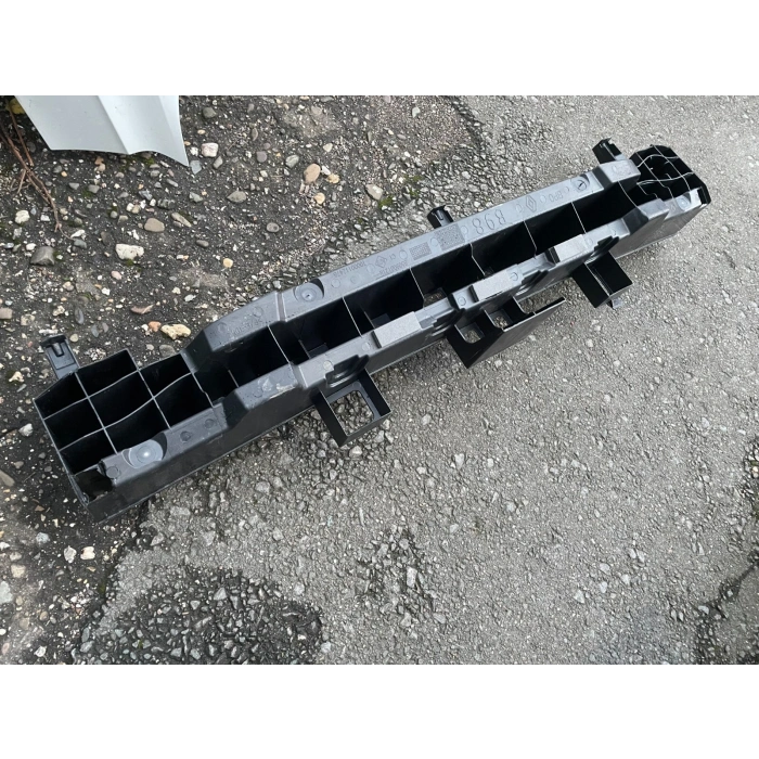 Clio Arka Tampon Demiri ( Plastik ) Hatchback 2012- Oem No (850908121R)