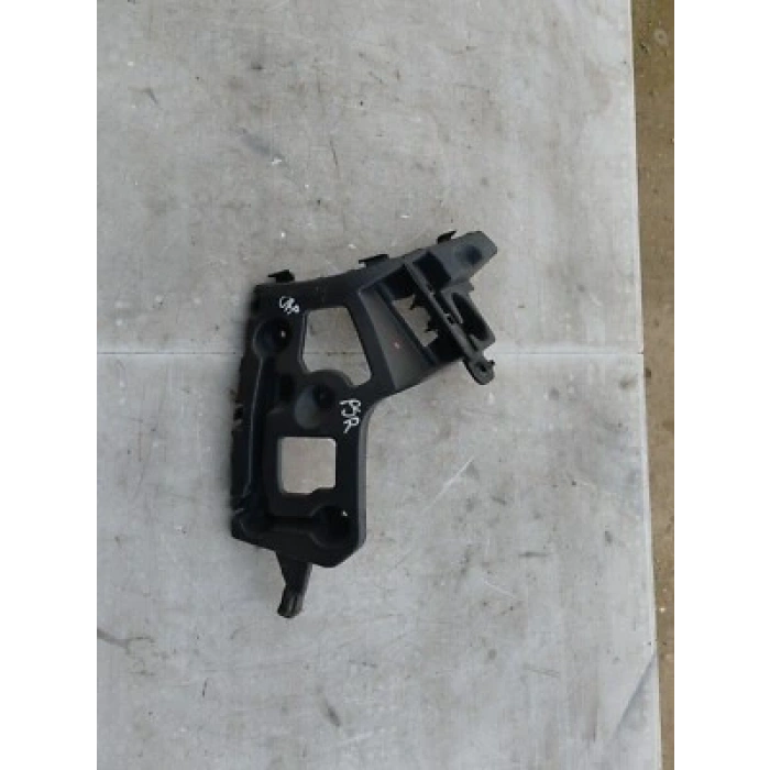 Captur Arka Tampon Braketi Sol 2013- Oem No (852233250R)