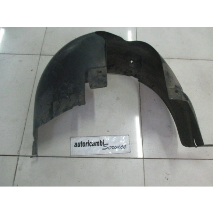 Peugeot 307 2001-2005 Çamurluk Davlumbazı Arka Sağ Oem No (8530Xc)