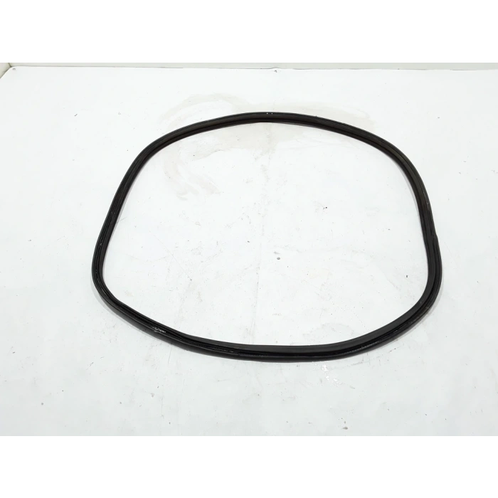 Clio Bagaj Fitili Hatchback 2019- Oem No (908305630R)