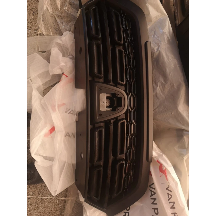 2012-2021 Dacıa Lodgy - Dokker Ön Panjur Siyah Çıtalı (Oem No:623107373R) ÇATLAK
