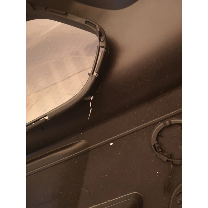 2014-2017 Ford Tourneo Courıer Ön Tampon Sis Deliksiz Siyah (ÇATLAK) Oem No: Et7617K819Gdxwaa