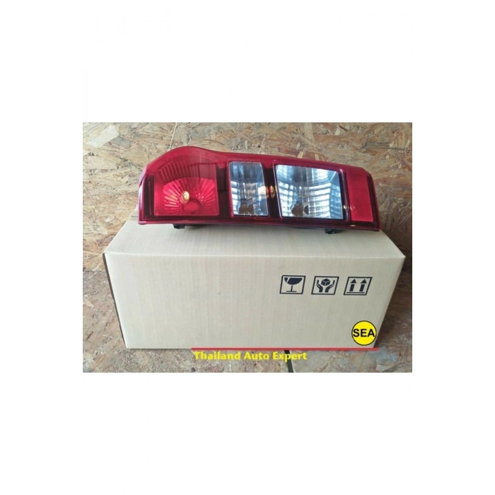 İsuzu D Max - Tfr (2012 Yılında Çıkan Kasa) Stop Lambası Sağ (Oem No:8981317060)