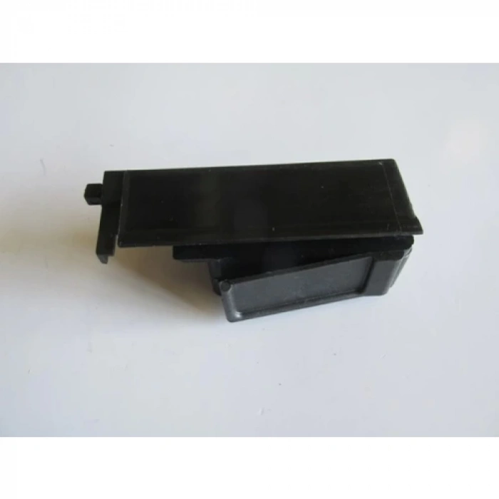 FIAT DOBLO- 11/15; ARKA KAPI CAM KİLİTLEME MANDALI SAĞ (SÜRGÜLÜ KAPI) (Oem No: 55170911)