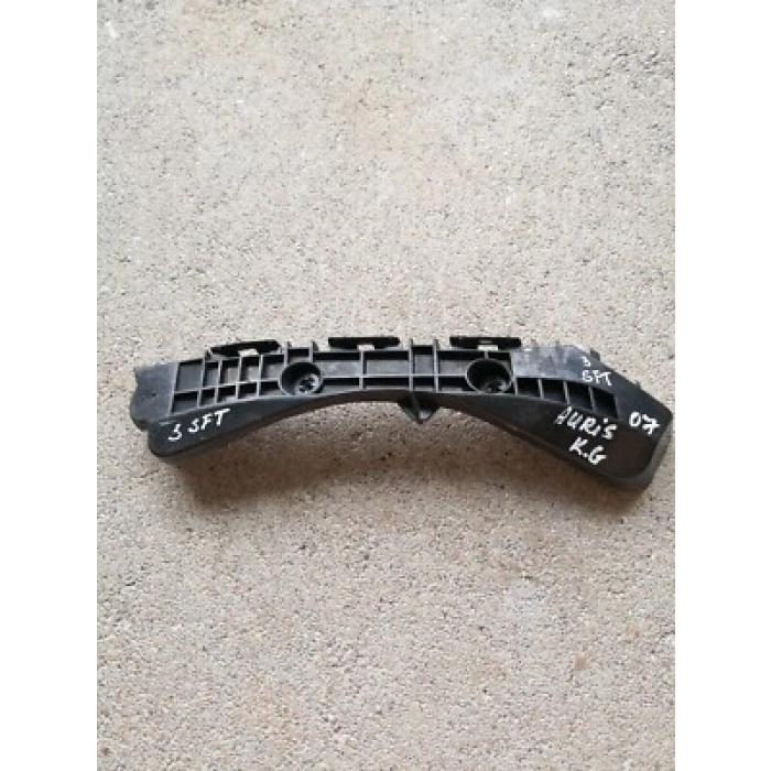 Toyota Auris Arka Tampon Braket  Sol 2007-- (Oem No:  5257602070)