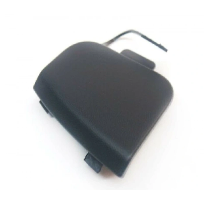 Volkswagen Golf Vı Arka Tampon Çeki Demir Kapağı Desenli 2008- (Oem No:  5K68074419B9)