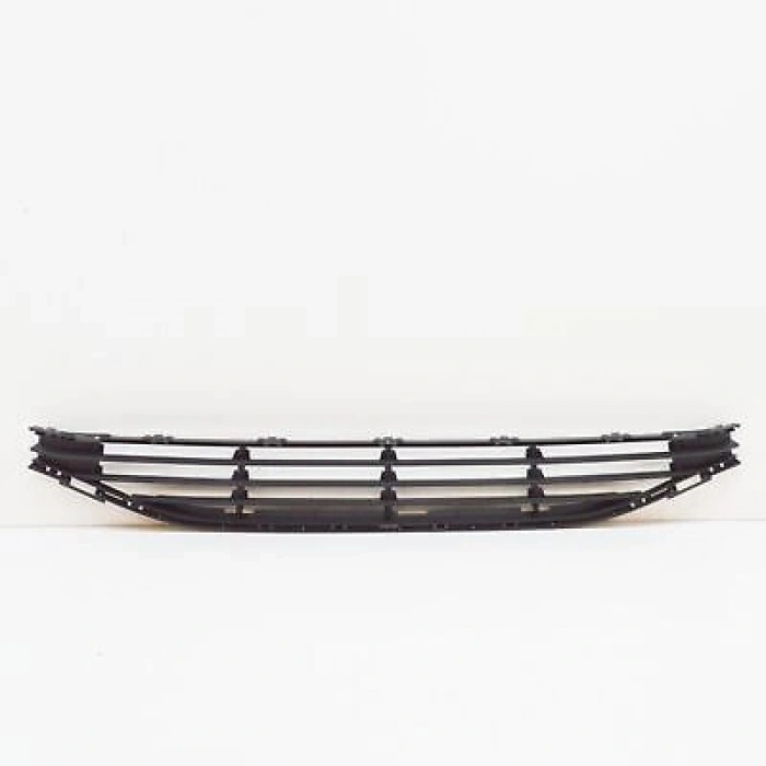 Volvo V40 Ön Tampon Panjuru Sıyah 2012- (Oem No:  31353311)