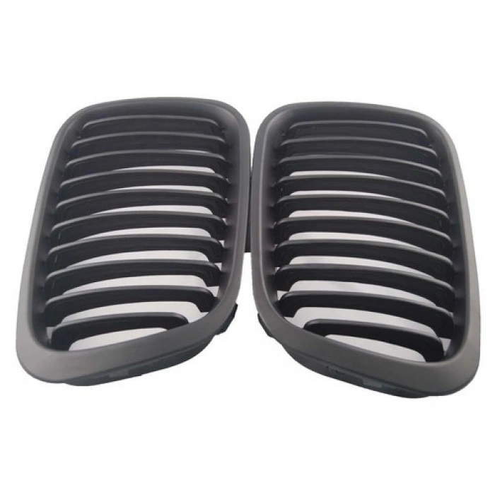 Mitsubishi Colt Ön Tampon Panjuru 2008- (Oem No:  7450A457)