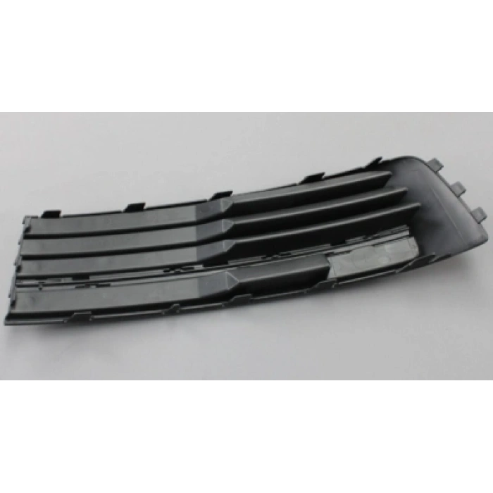 Volkswagen Transporter Ön Tampon Bandı Panjuru Üst Sağ 2014- (Oem No:  7E58536849B9)