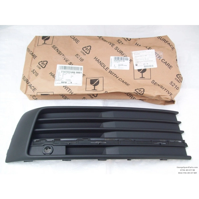 Volkswagen Transporter Caravelle Ön Tampon Bandı Ak Panjuru Üst Sensör Çıta Delikli Sağ 2014- (Oem No:  7E5853684A9B9)