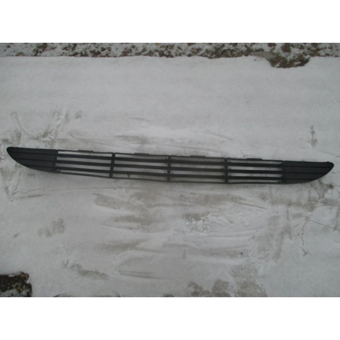 Ford Focus Ön Tampon Panjuru Sisli 1998-2001/Tüv (Oem No:  98Aba018A58Cdyygs)