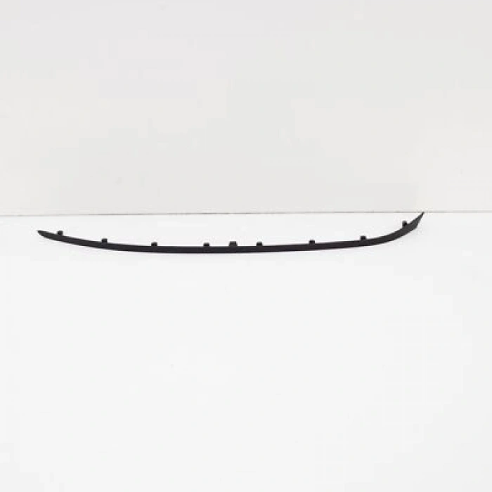 Audi A3 Ön Tampon Alt Bandı Sedan Sağ 2013-2016 (Oem No:  8V5807534)