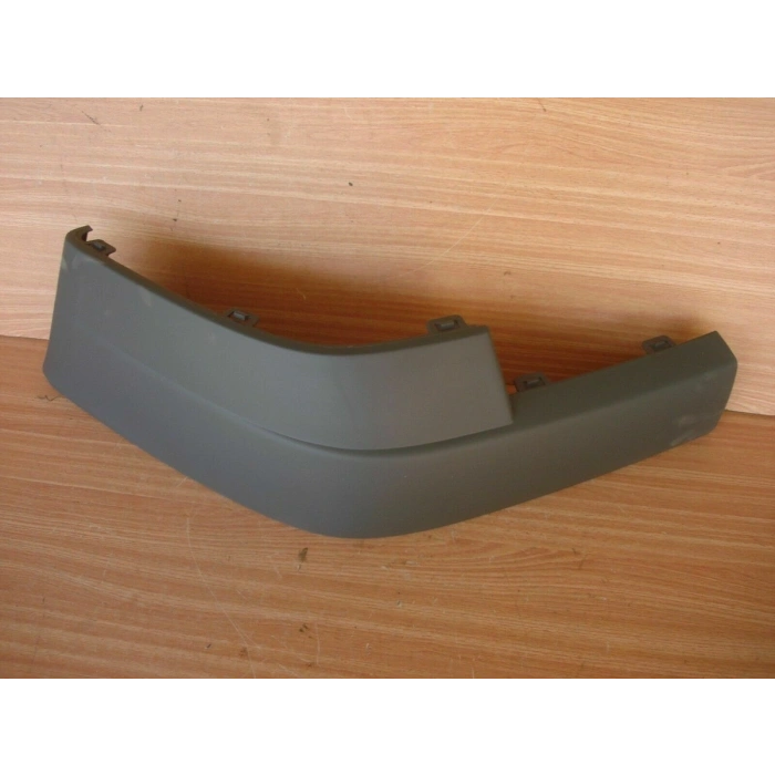 Opel Vectra Ön Tampon Bandı Gl Sol 1988-1992 (Oem No:  90397088)